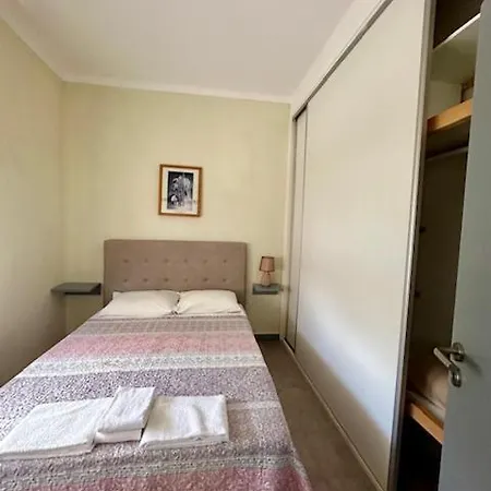 Casa Portela Guest house Vila Praia de Ancora